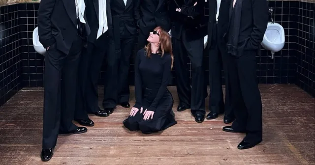 V สมาชิก BTS โพสต์รูปที่ผู้กำกับ MV เคยลบไปแล้ว จนแฟนๆ แห่ชื่นชม!