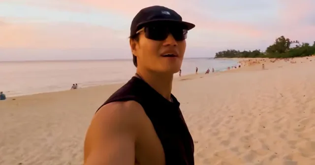 Kim Jong Kook เจอปัญหาตอนเที่ยวคนเดียวที่ฮาวาย