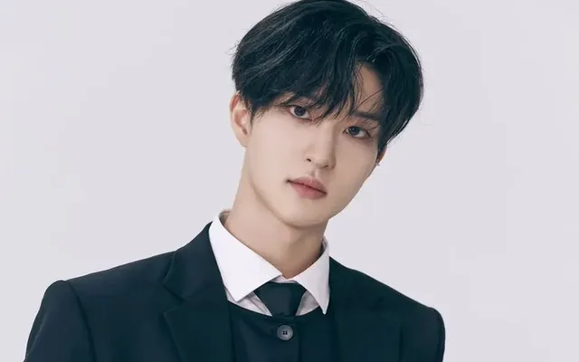 Kim Woo Seok สมาชิกวง Fantasy Boys สูญเสียคุณแม่ หลังคุณพ่อจากไปได้เพียง 9 เดือน