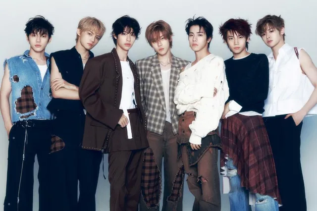 CLOSE YOUR EYES สร้างสถิติใหม่! ยอดขายอัลบั้ม “256th Note” ทะลุ 7 แสนก๊อปปี้ในสัปดาห์แรก