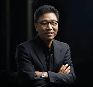 Lee Soo-man คัมแบ็กวงการ K-pop เปิดตัวบอยแบนด์-เกิร์ลกรุ๊ปพร้อมกันภายใต้ A2O Entertainment
