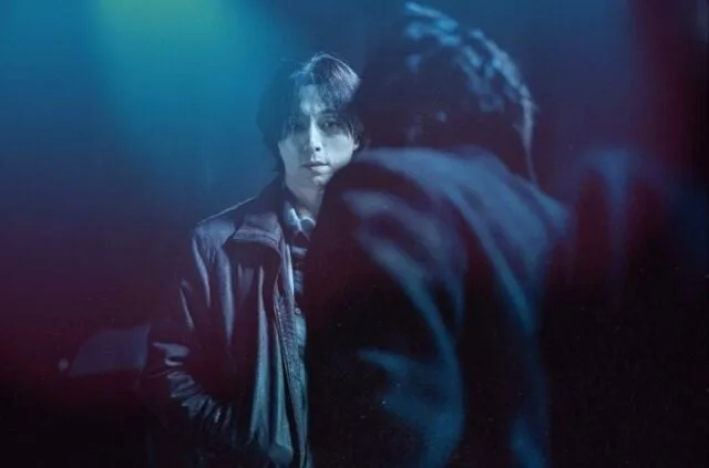 Jung Sung Il ท้าทายบทบาทหลากบุคลิกครั้งแรกในภาพยนตร์ระทึกขวัญ 'Sapiens' ที่เทศกาล BIFF