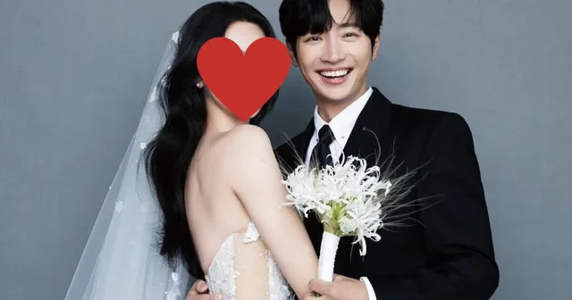 เปิดตัวภรรยาคนสวยของ Lee Sang Yeob ที่แท้เป็นสาวเก่งโปรไฟล์ปัง!