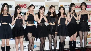 อดีตสมาชิก fromis_9 Jisun เผยชีวิตหลังออกจากวง ต้องพึ่งบัตรกดเงินสดเมื่อรายได้ไอดอลหดหาย