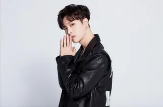 Lay สมาชิก EXO หวนคืนสู่รั้วมหาวิทยาลัยในวัย 35 ปี เพื่อสานฝันด้านภาพยนตร์