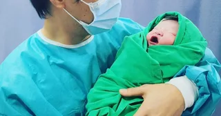 นักแสดงหนุ่ม Yoon Ju Man สุดแฮปปี้ ต้อนรับลูกชายคนที่สองเข้าสู่ครอบครัว!