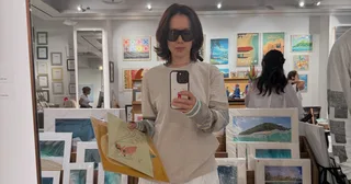 Son Ye Jin โดนวิจารณ์อีกแล้ว! แค่กินชีสสติ๊กกับแต่งตัวสบายๆ ก็ไม่รอด