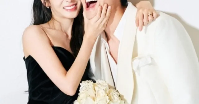 Yoo Jiae วง Lovelyz และนักแสดง Kwak Si Yang เผยภาพพรีเวดดิ้งสุดหวาน