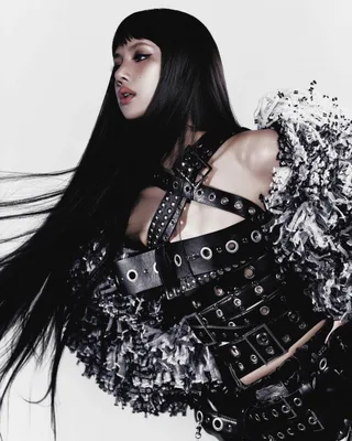 Lisa BLACKPINK คัมแบ็กสุดปัง! ปล่อย EP ใหม่ 'PRESS PLAY' พร้อมเพลงไตเติล 'Tarantino'