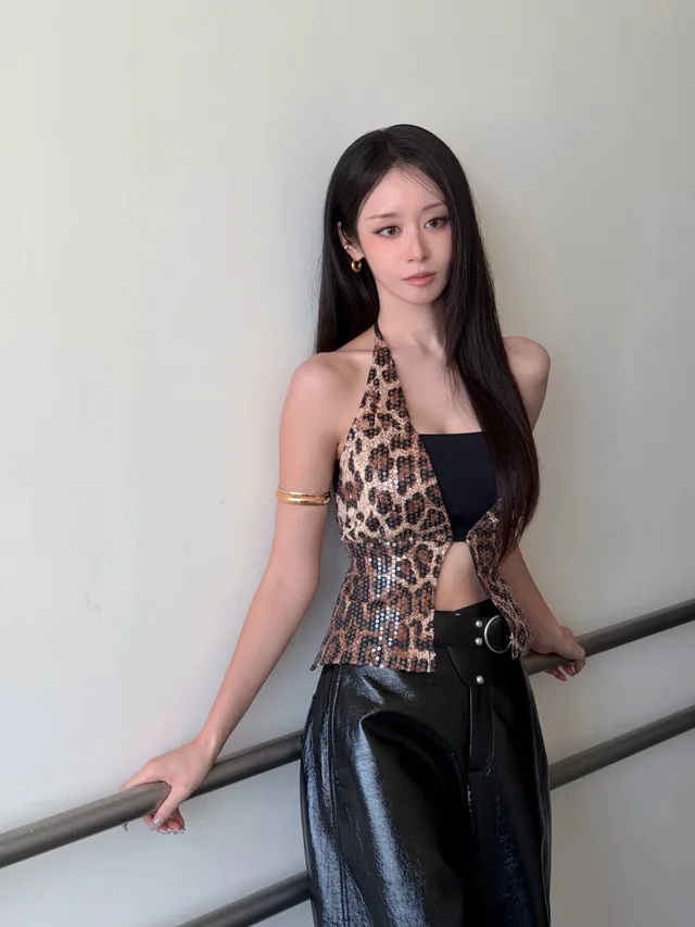 Jiyeon T-ARA สวยเฉียบในชุดลายเสือดาวสุดแซ่บ! ✨