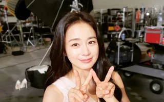 Kim Tae Hee คัมแบ็กโซเชียลในรอบ 14 เดือน แฟนๆ แห่ชม 'สวยที่สุดในเกาหลี'