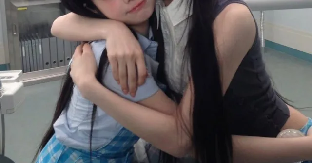 แฟนๆ เป็นห่วง! BELIFT LAB แจ้ง ILLIT สองเมมเบอร์ Wonhee และ Iroha บาดเจ็บข้อเท้า